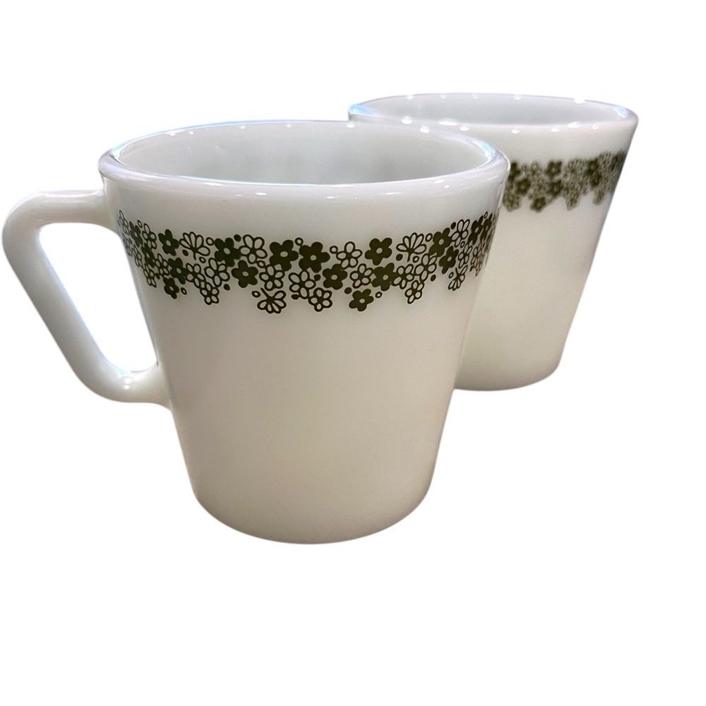 Spring blossom Pyrex vintage Green Crazy Daisy D-handle coffee mugs opalware-2